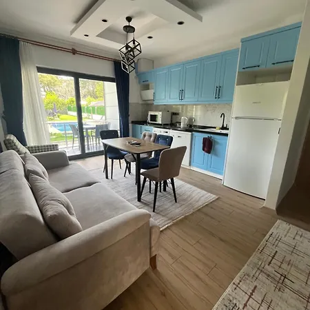 アパートホテル Sea Life Homes