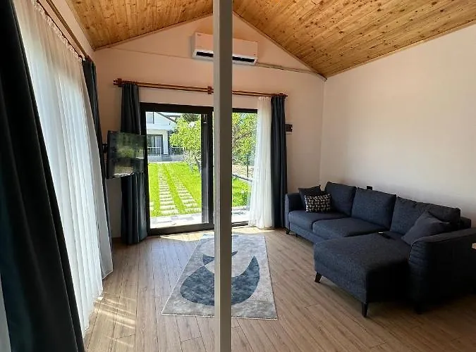 Sea Life Homes 4*